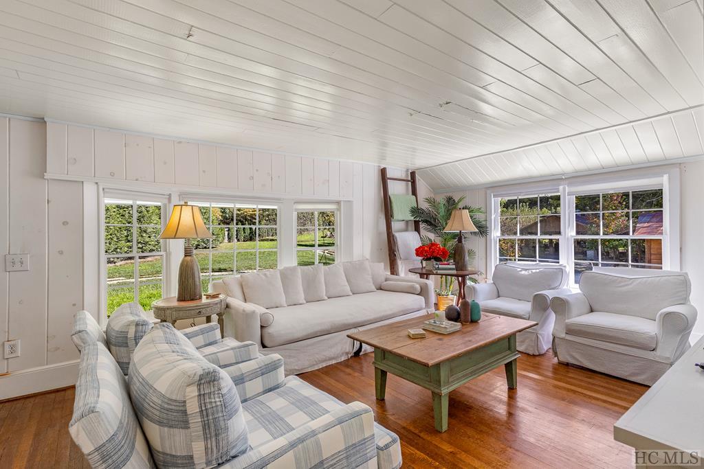144 Laurel Knob Road Cashiers, NC 28717 - Photo 43 of 54 Gallery Image 43