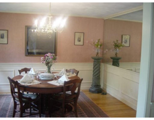 124 Hillcrest Road Concord, MA 01742 - Photo 11 of 12 Gallery Image 11