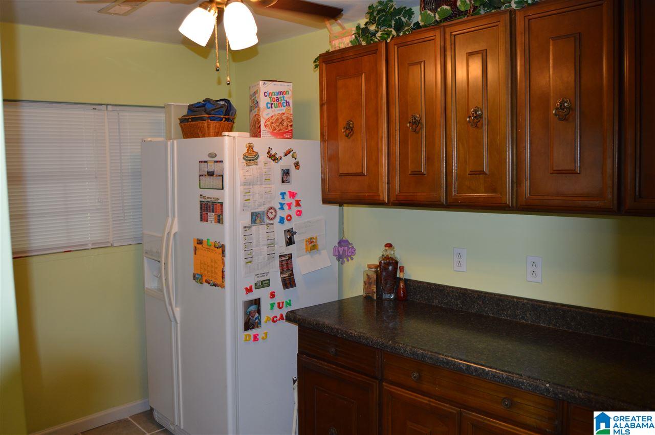 45 Helen Street Warrior, AL 35180 - Photo 6 of 14