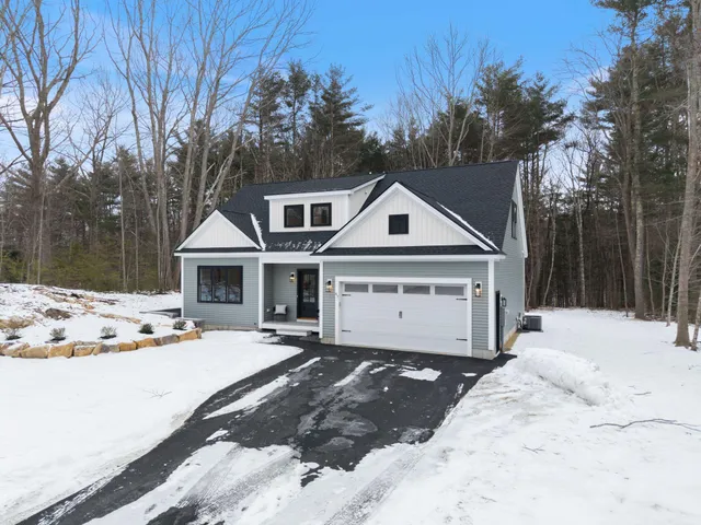 $989,000 | 47 Village Green Drive, Ogunquit, ME 03907