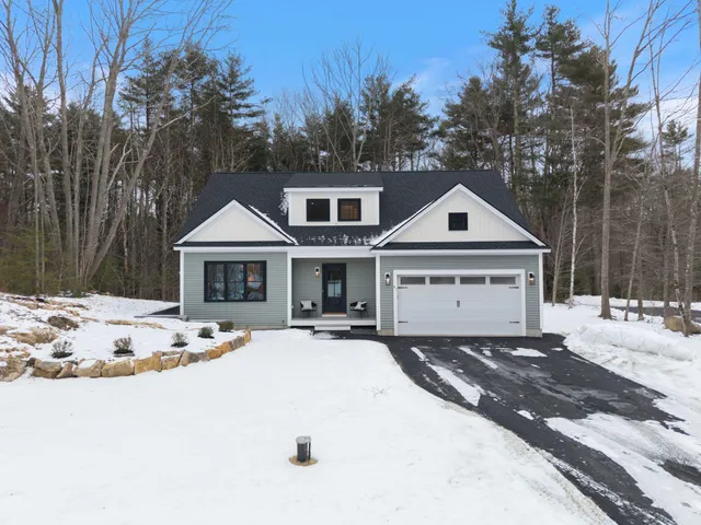 $989,000 | 47 Village Green Drive, Ogunquit, ME 03907