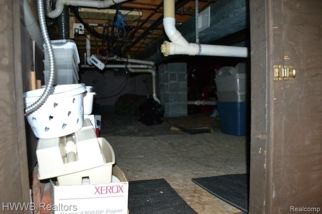 5205 Old Mill Road Rochester, MI 48306 - Photo 52 of 61 51-Basement Crawl Space.jpg