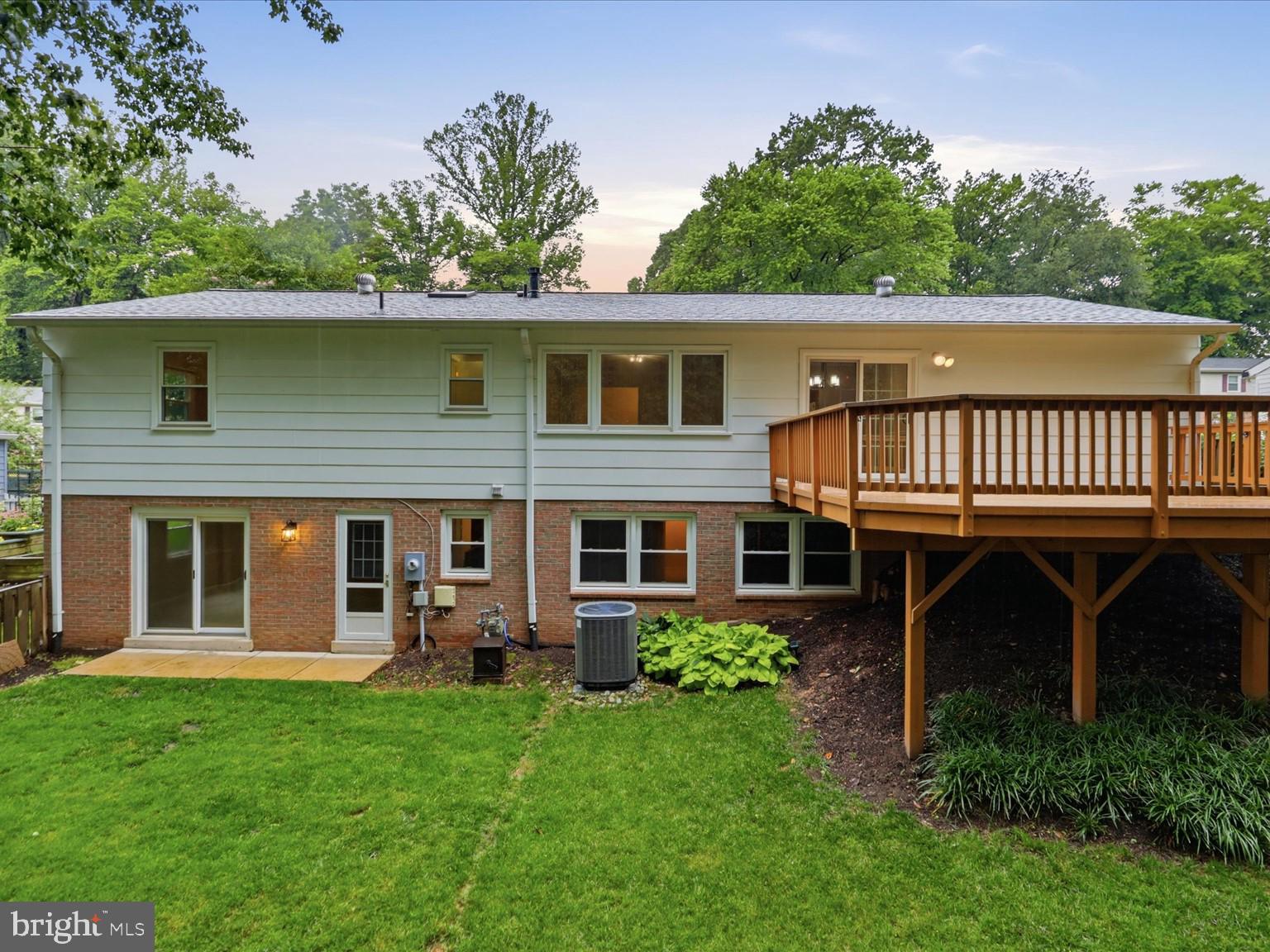 7218 Hadlow Drive Springfield, VA 22152 - Photo 33 of 42 Exterior Rear