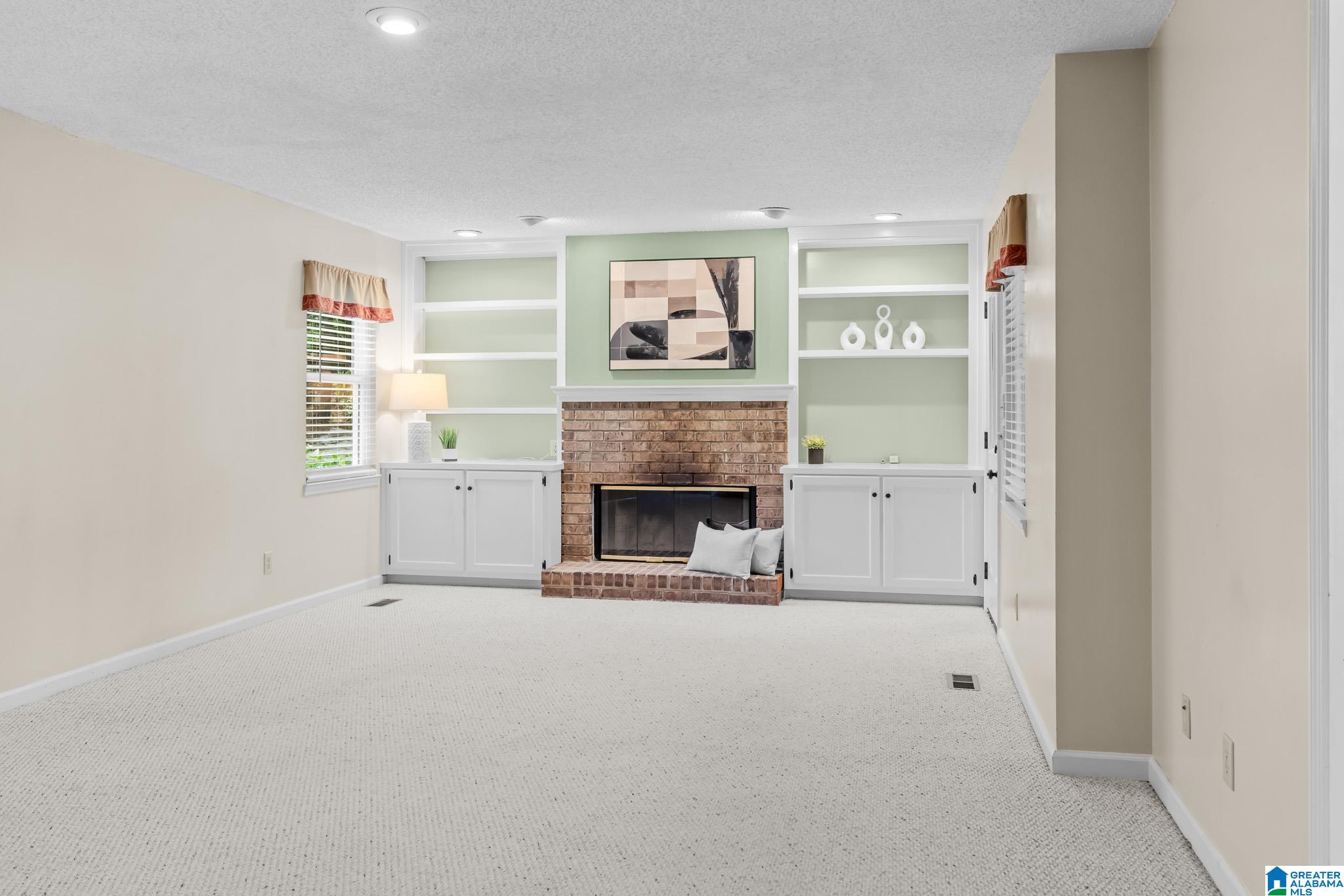 3434 Rock Ridge Circle Birmingham, AL 35210 - Photo 12 of 33