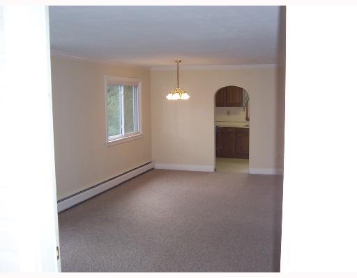 835 Walnut Street Rochester, PA 15074 - Photo 6 of 17 Dining Room. DINING ROOM, OPEN FLOOR PLAN