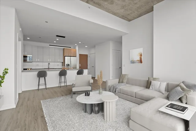 $6,700 | 808 North Cleveland Avenue, Unit 2201, Chicago, IL 60610