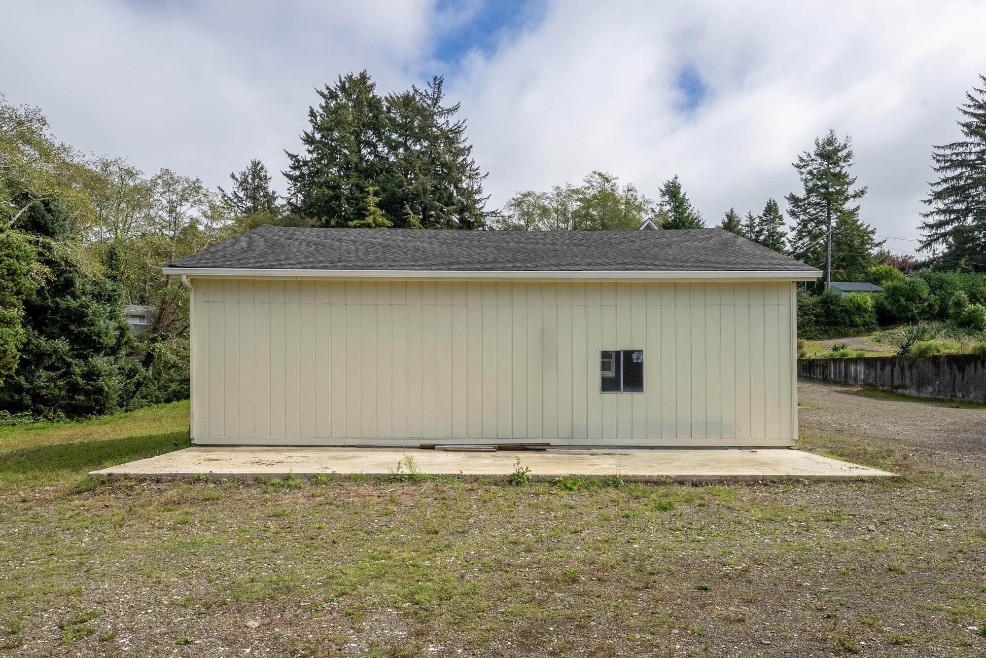 2700 Hughey Tillamook, OR 97141 - Photo 11 of 14 Exterior