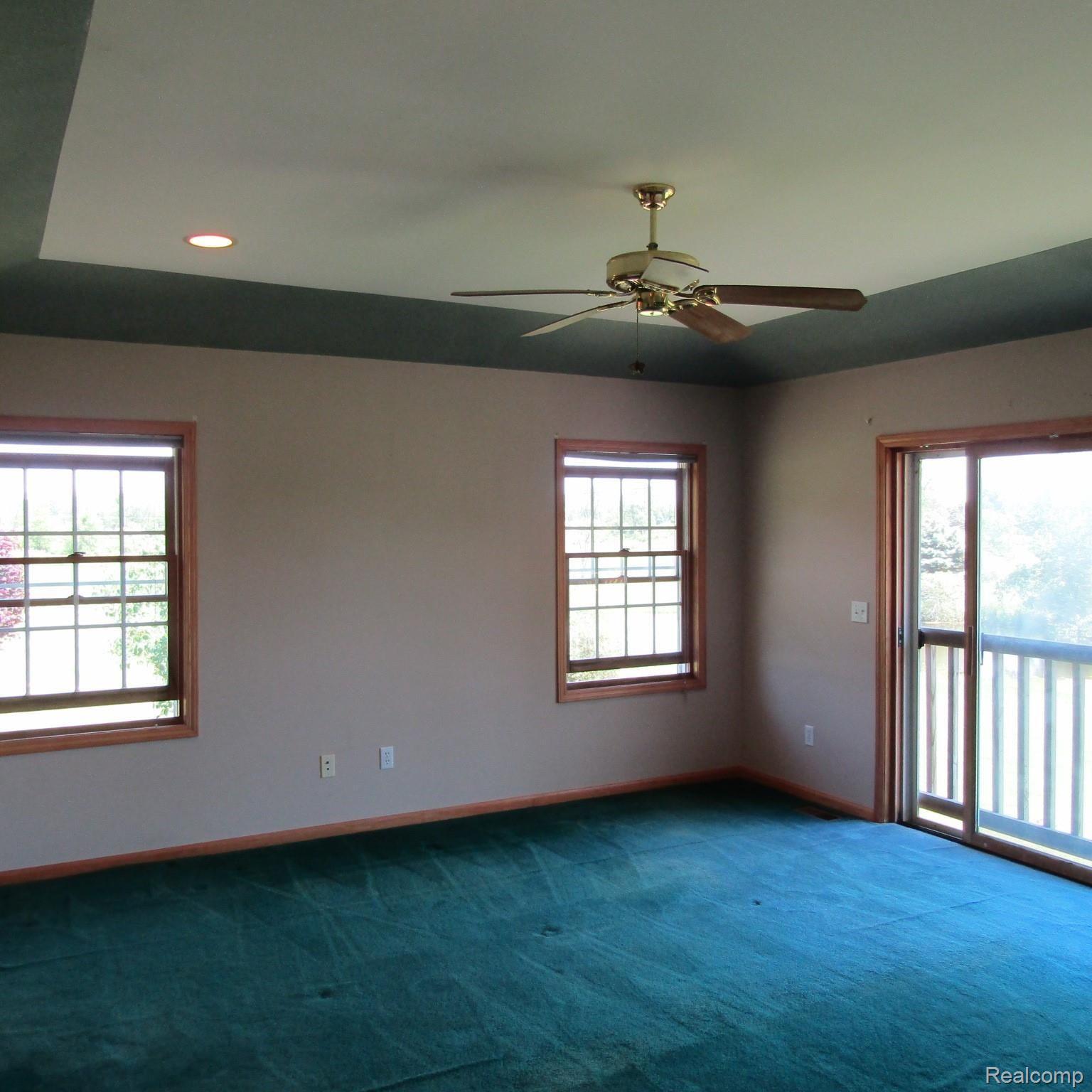 1699 Dutcher Road Howell, MI 48843 - Photo 16 of 38 IMG_0647.JPG