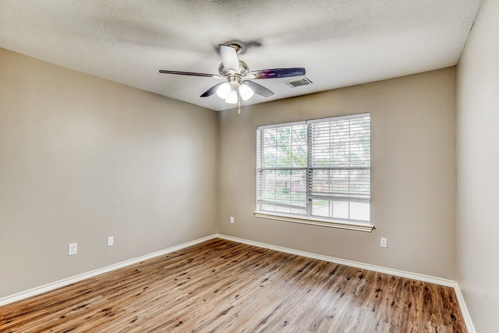 6363 Bright Falls Lane Katy, TX 77449 - Photo 15 of 17