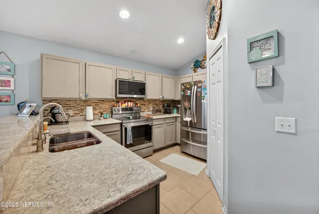 $285,000 | 9167 Mill Grove Drive, Jacksonville, FL 32222