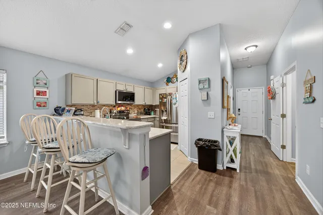 $285,000 | 9167 Mill Grove Drive, Jacksonville, FL 32222