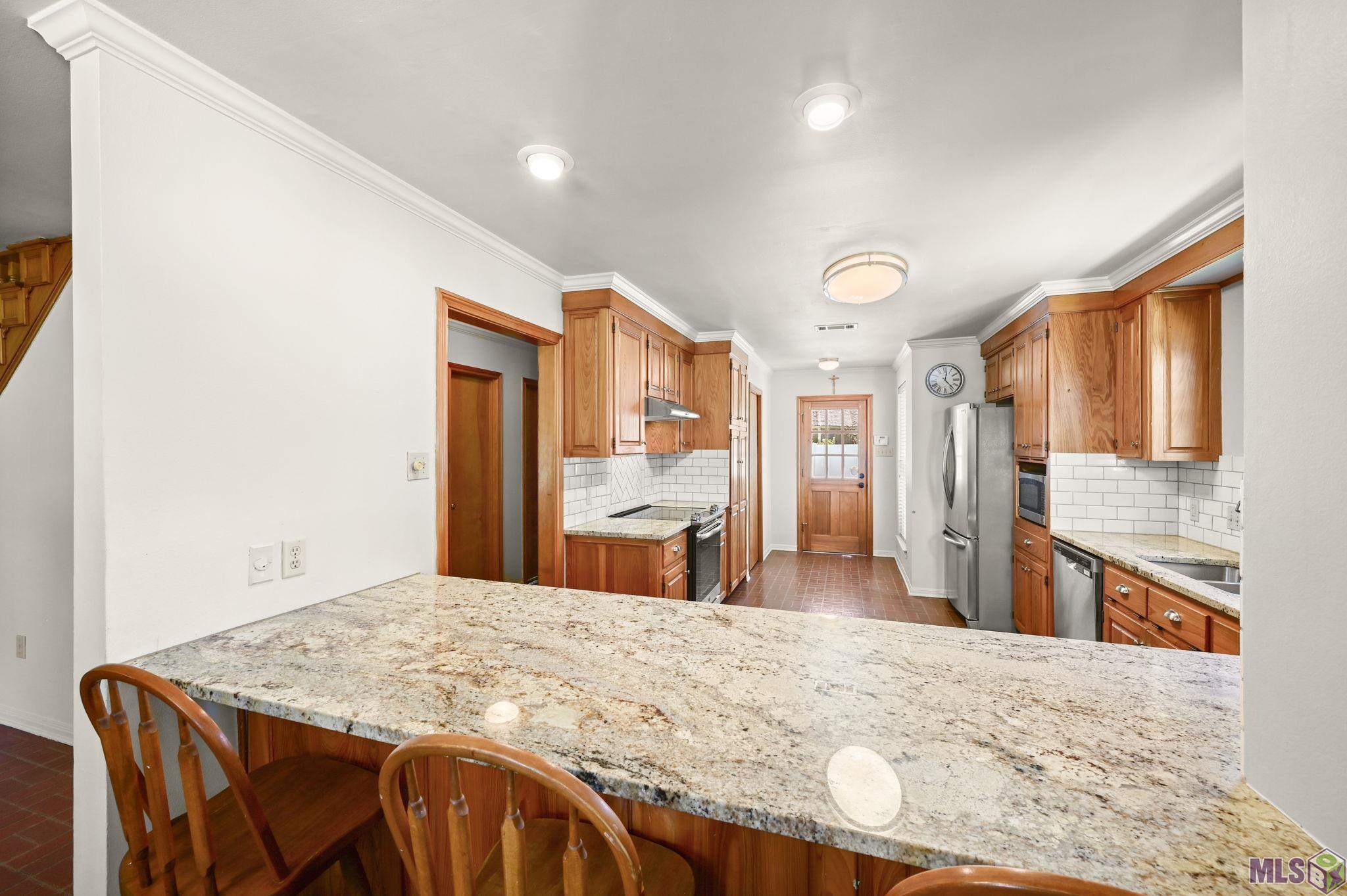 12092 South Tom Stokes Court Baton Rouge, LA 70810 - Photo 4 of 17 Gallery Image 4
