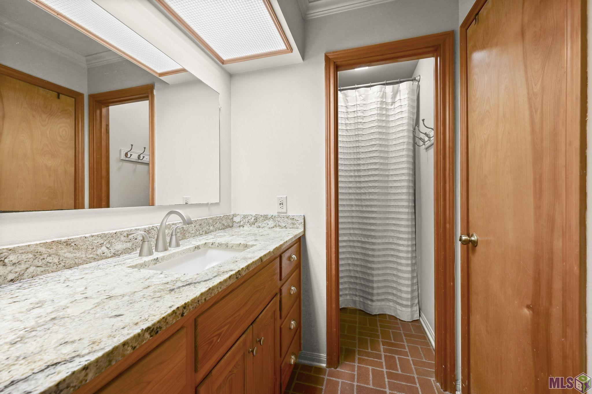 12092 South Tom Stokes Court Baton Rouge, LA 70810 - Photo 8 of 17 Gallery Image 8