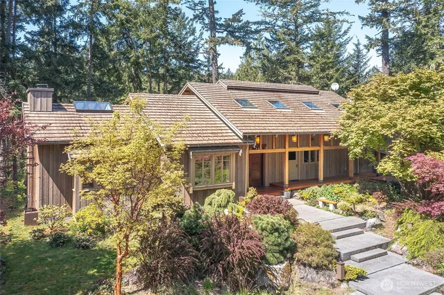 $1,995,000 | 72 Thunderbird Trail, Orcas Island, WA 98280