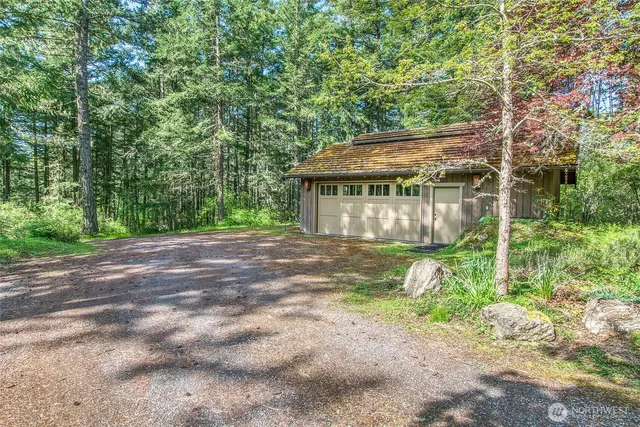 $1,995,000 | 72 Thunderbird Trail, Orcas Island, WA 98280