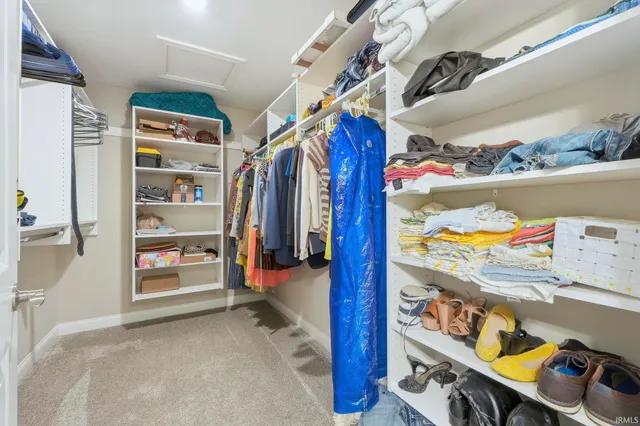 $343,900 | 1063 Farmington Drive, Bluffton, IN 46714