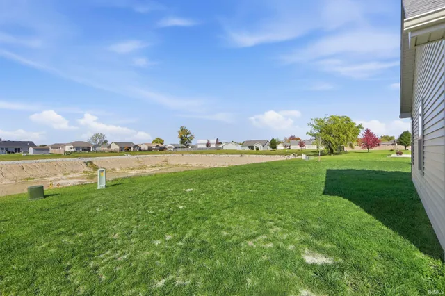 $343,900 | 1063 Farmington Drive, Bluffton, IN 46714