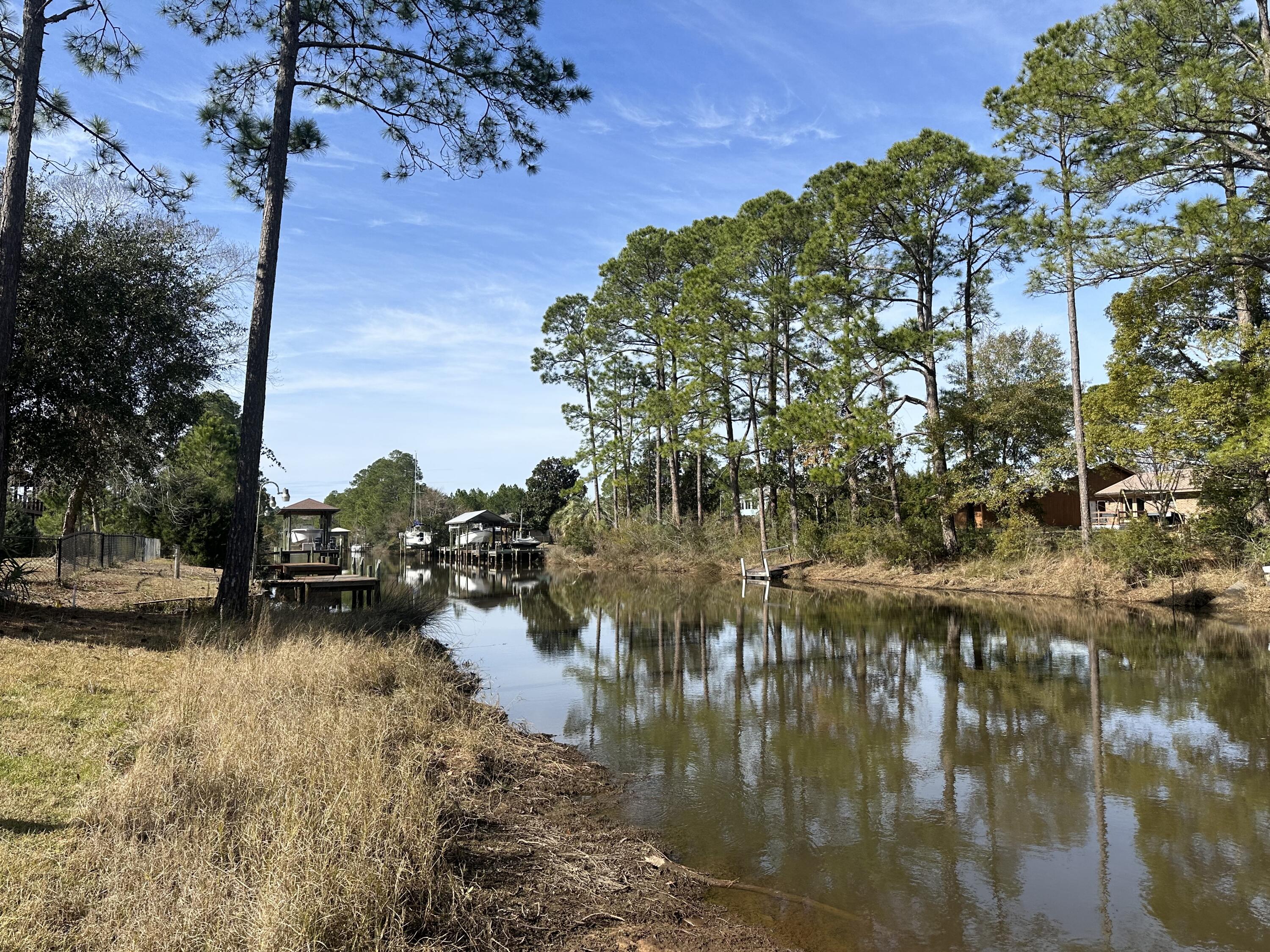8114 Glenview Road Milton, FL 32583 - Photo 1 of 12 Gallery Image 1
