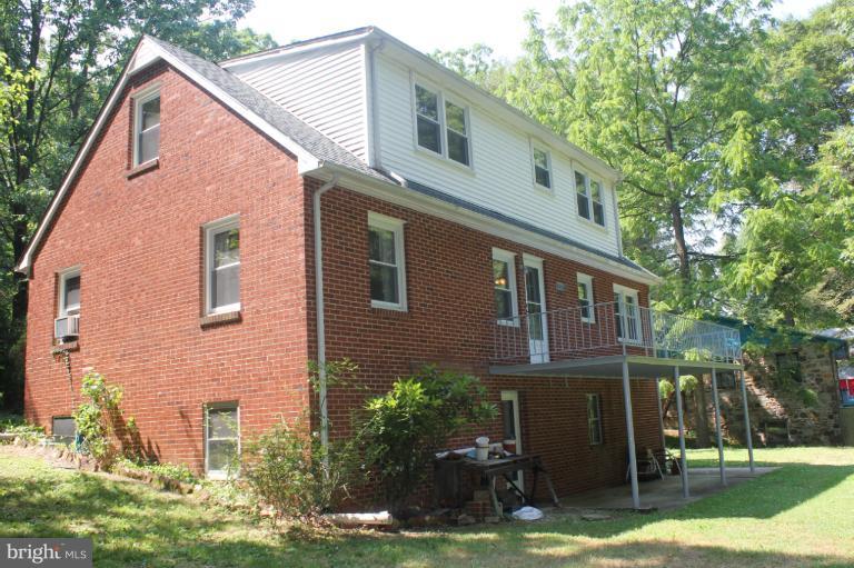 606 Gun Road Halethorpe, MD 21227 - Photo 29 of 30 Exterior (Rear)