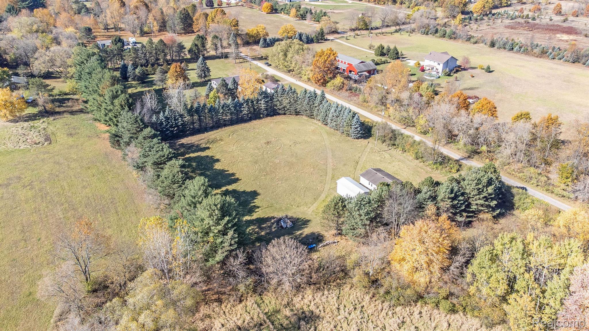 10104 White Road Linden, MI 48451 - Photo 22 of 24 Gallery Image 22