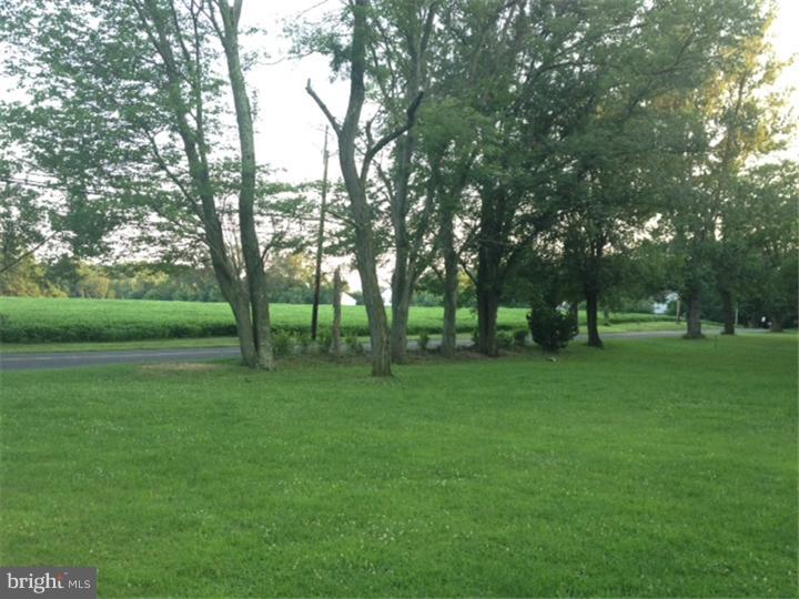 167 Hooton Road Mount Laurel, NJ 08054 - Photo 2 of 2
