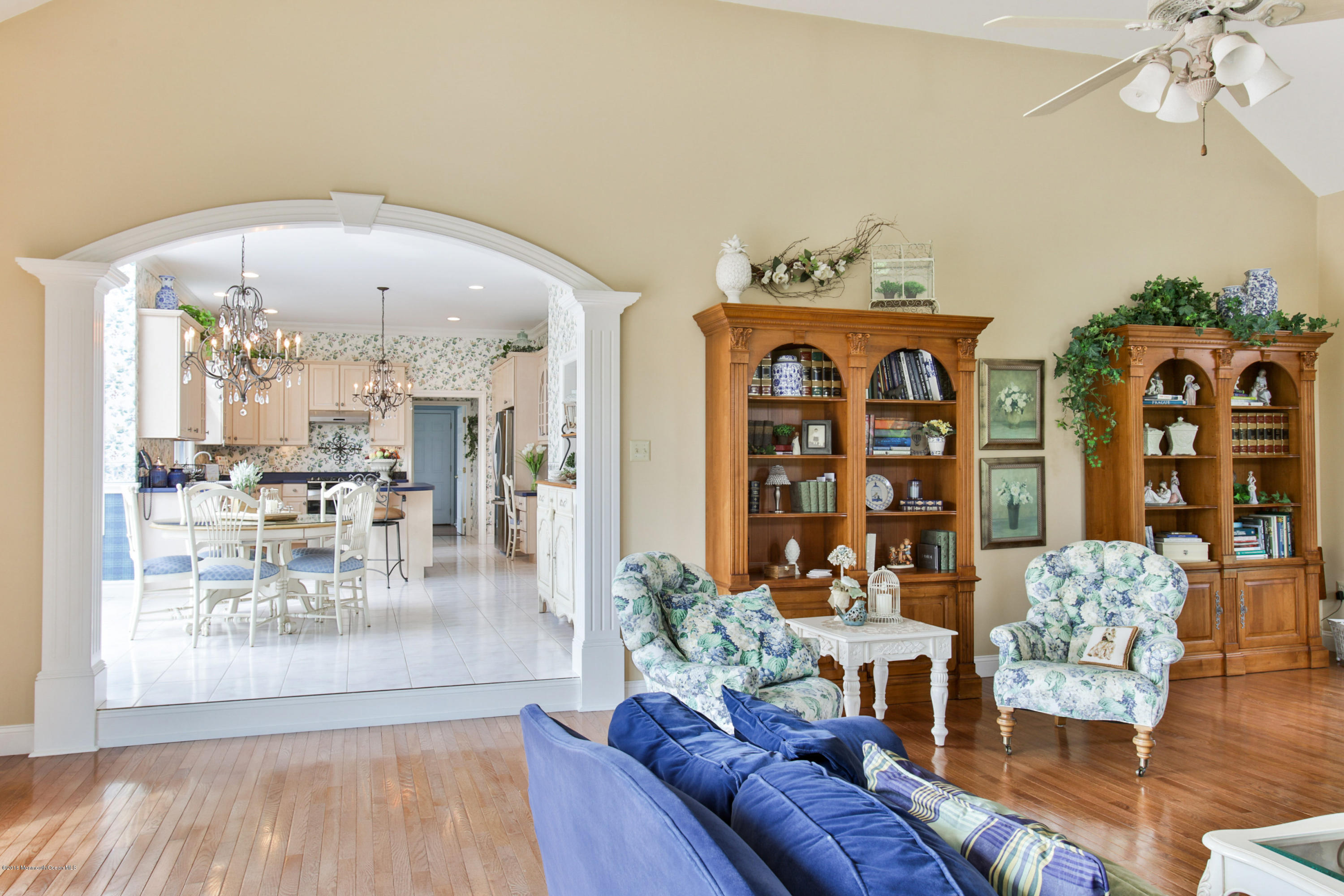8 Yellow Brook Road Holmdel, NJ 07733 - Photo 10 of 34 Family Room