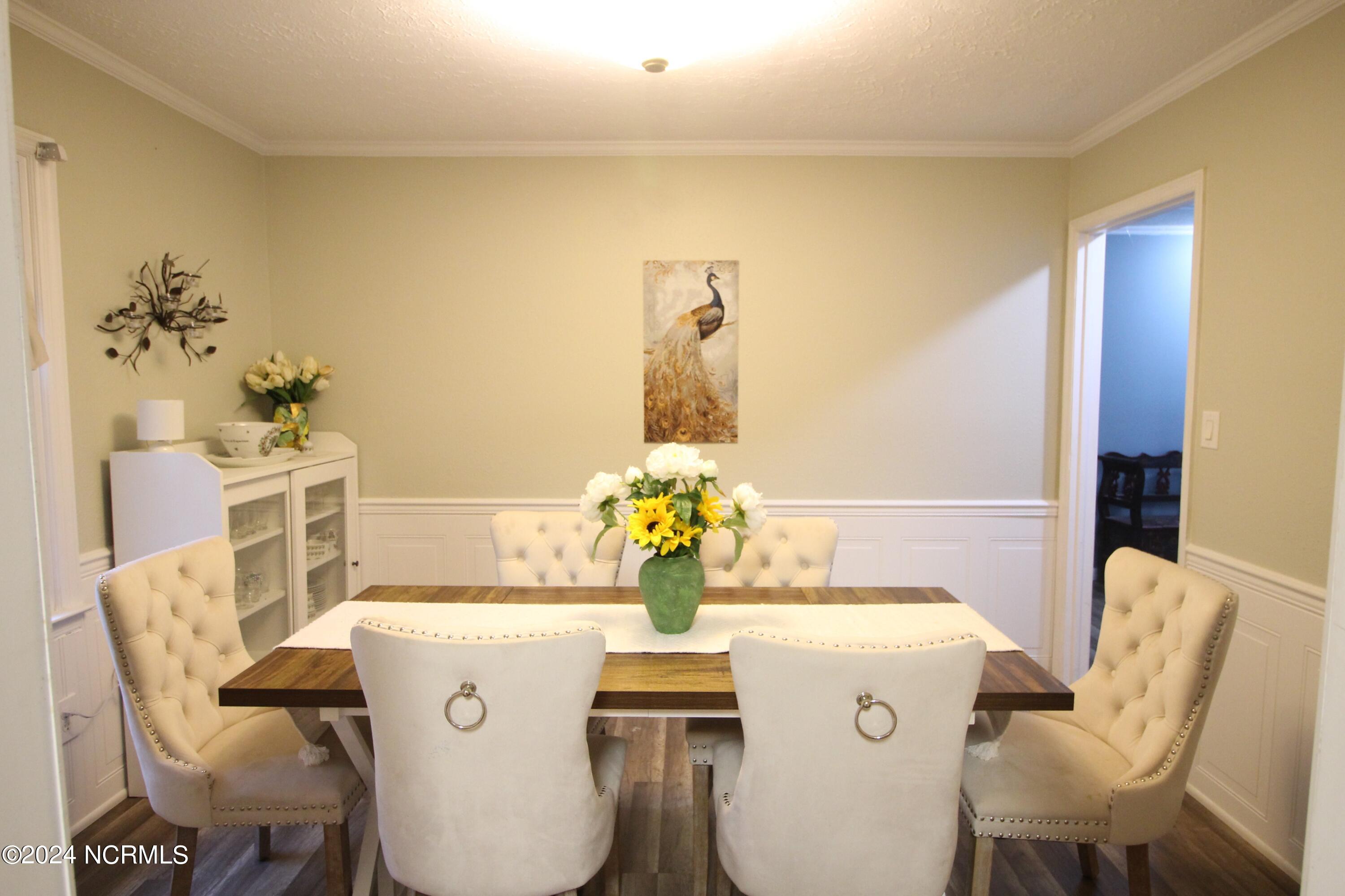 100 Cliff Ridge Road New Bern, NC 28560 - Photo 26 of 51 Formal Dining Room