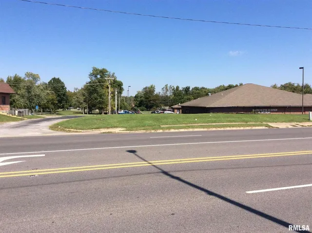 $115,500 | 2906 Broadway Street, Mount Vernon, IL 62864