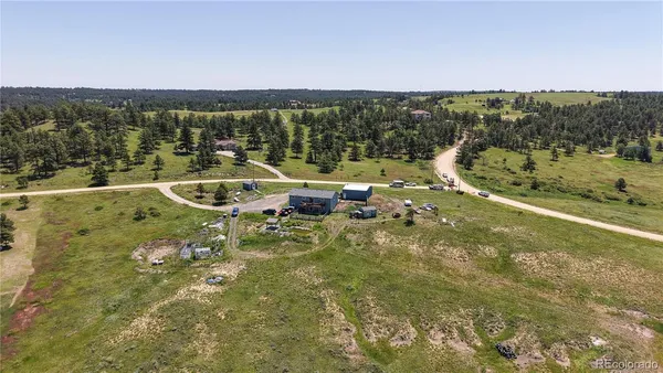 a view of a lake with houses
