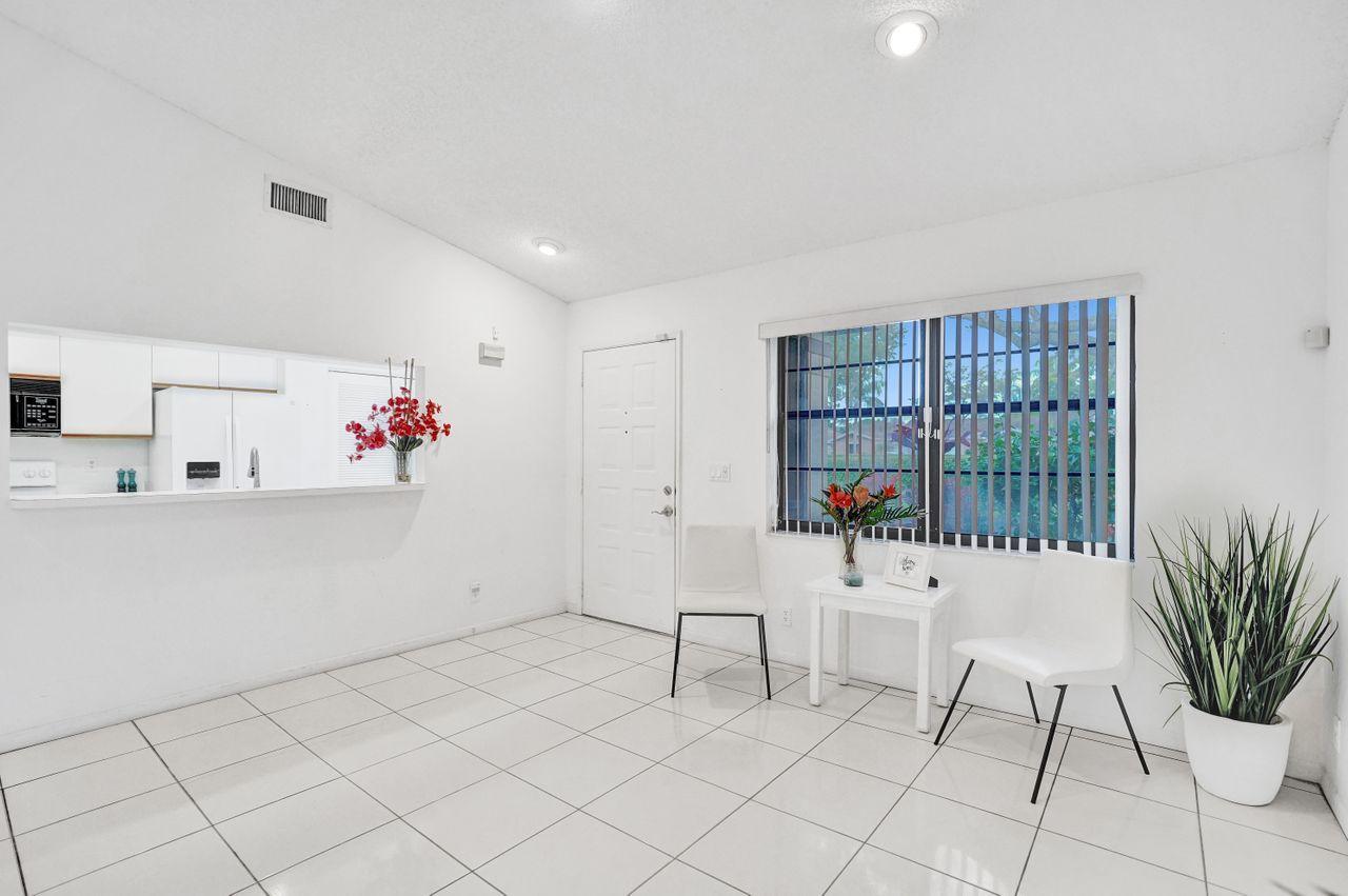 8071 Greenbrook Road, Unit 232C Boca Raton, FL 33496 - Photo 5 of 33 Entry