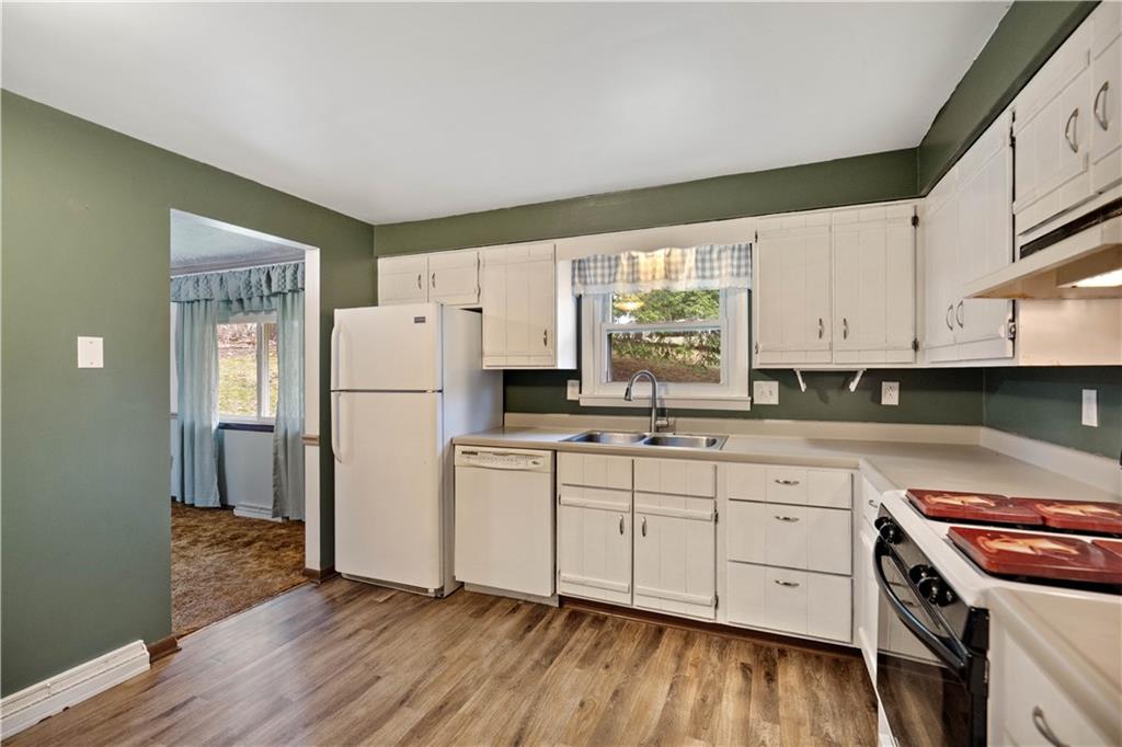 322 Concord Circle Road Beaver Falls, PA 15010 - Photo 7 of 27 Gallery Image 7