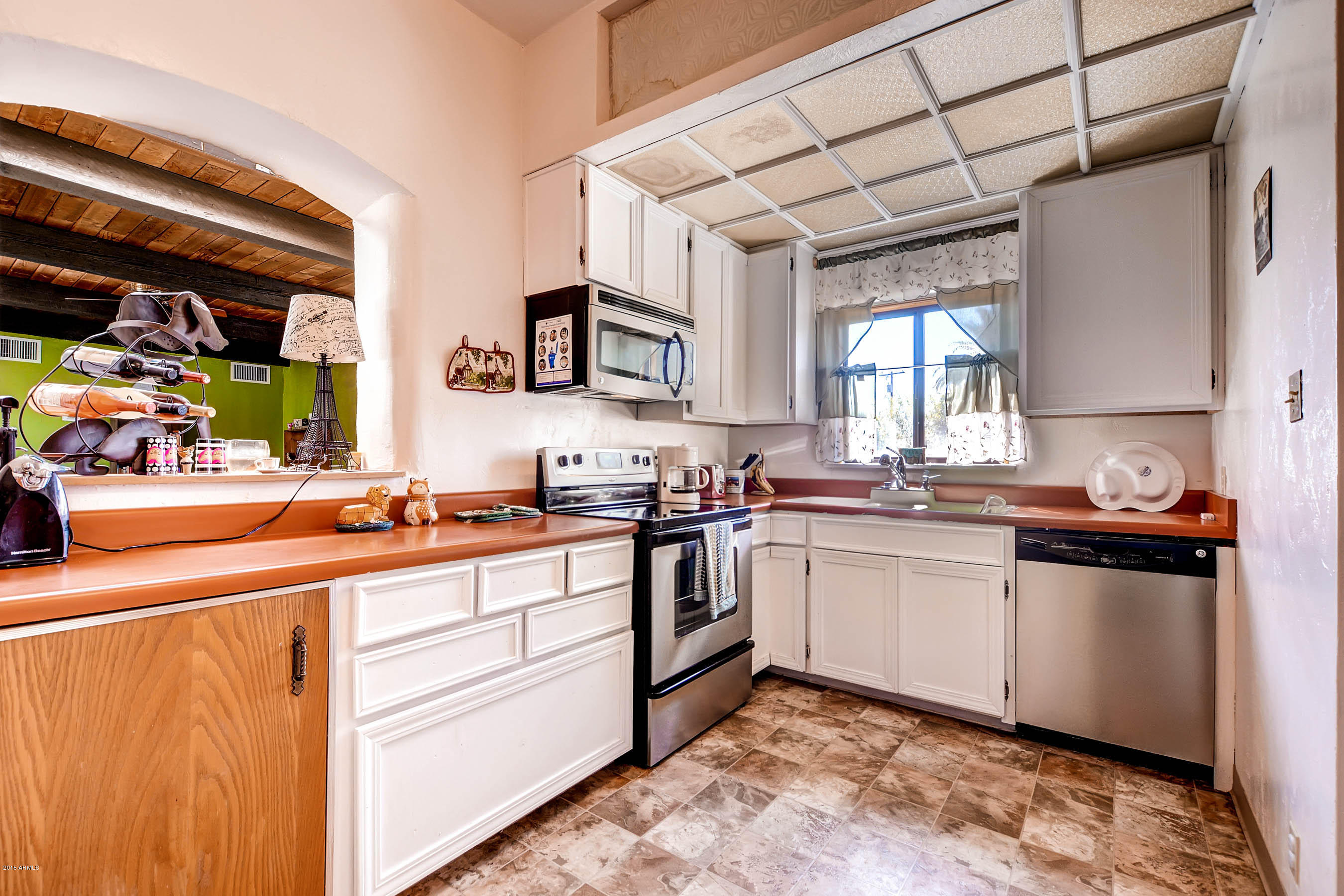 1001 East Ocotillo Road Phoenix, AZ 85014 - Photo 7 of 28 OcotilloKitchen2