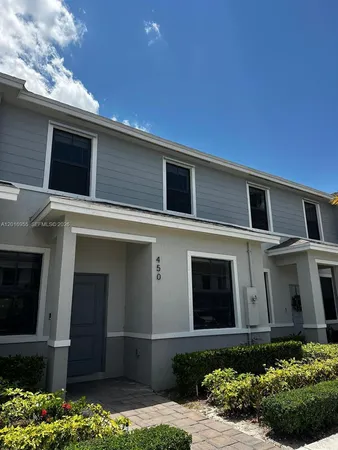 $3,000 | 450 Northeast 12th Street, Florida City, FL 33034