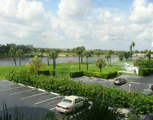 308 Golfview Road, Unit 401 North Palm Beach, FL 33408 - Photo 4 of 16 Additional Photo