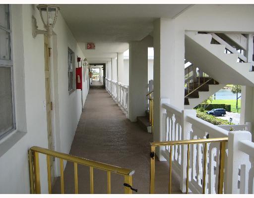 308 Golfview Road, Unit 401 North Palm Beach, FL 33408 - Photo 9 of 16 Additional Photo