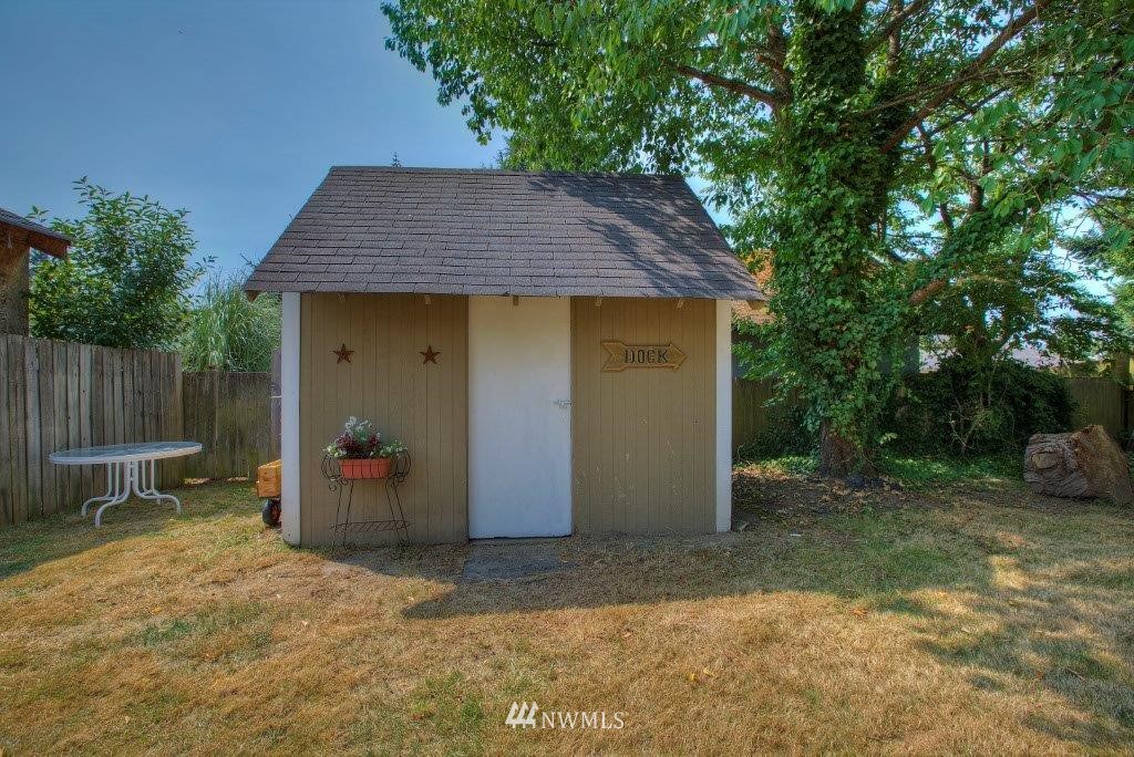 1201 North 35th Street Renton, WA 98056 - Photo 14 of 18