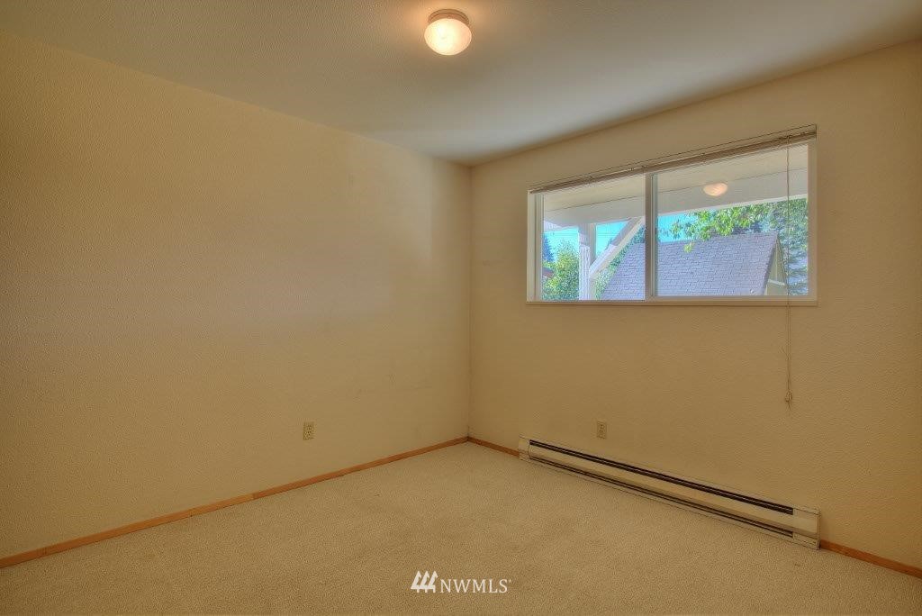 1201 North 35th Street Renton, WA 98056 - Photo 7 of 18