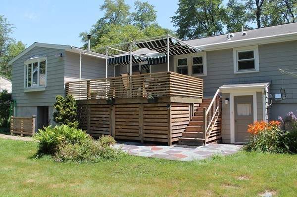 28 Brooksbie Road Bedford, MA 01730 - Photo 6 of 24 Gallery Image 6