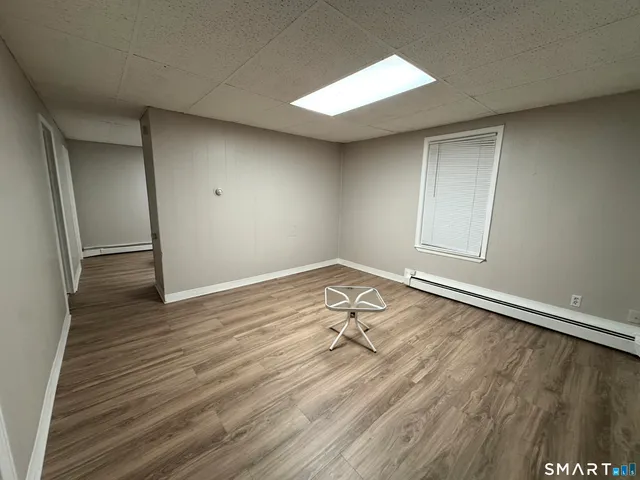 $1,250 | 645 Burnside Avenue, Unit 1A, East Hartford, CT 06108