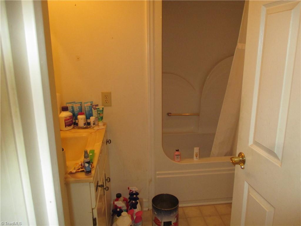 701 Berry Hill Bridge Road Ruffin, NC 27326 - Photo 32 of 48