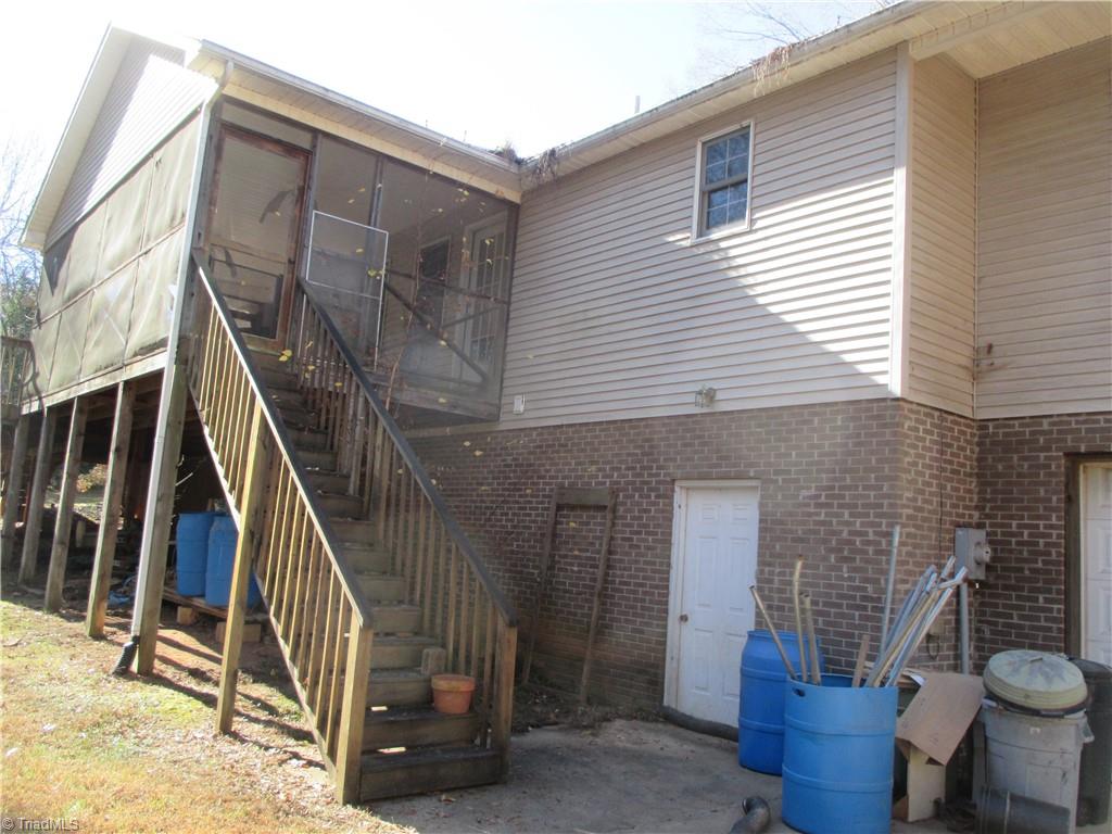 701 Berry Hill Bridge Road Ruffin, NC 27326 - Photo 4 of 48