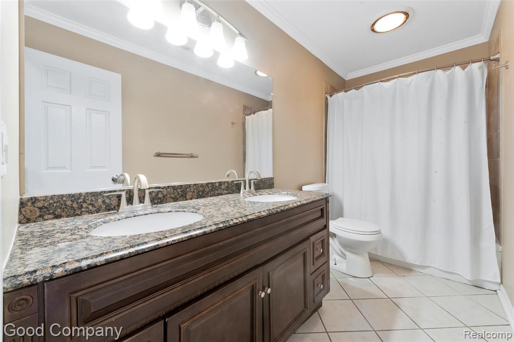 48703 West Ranch Drive Chesterfield, MI 48051 - Photo 19 of 43