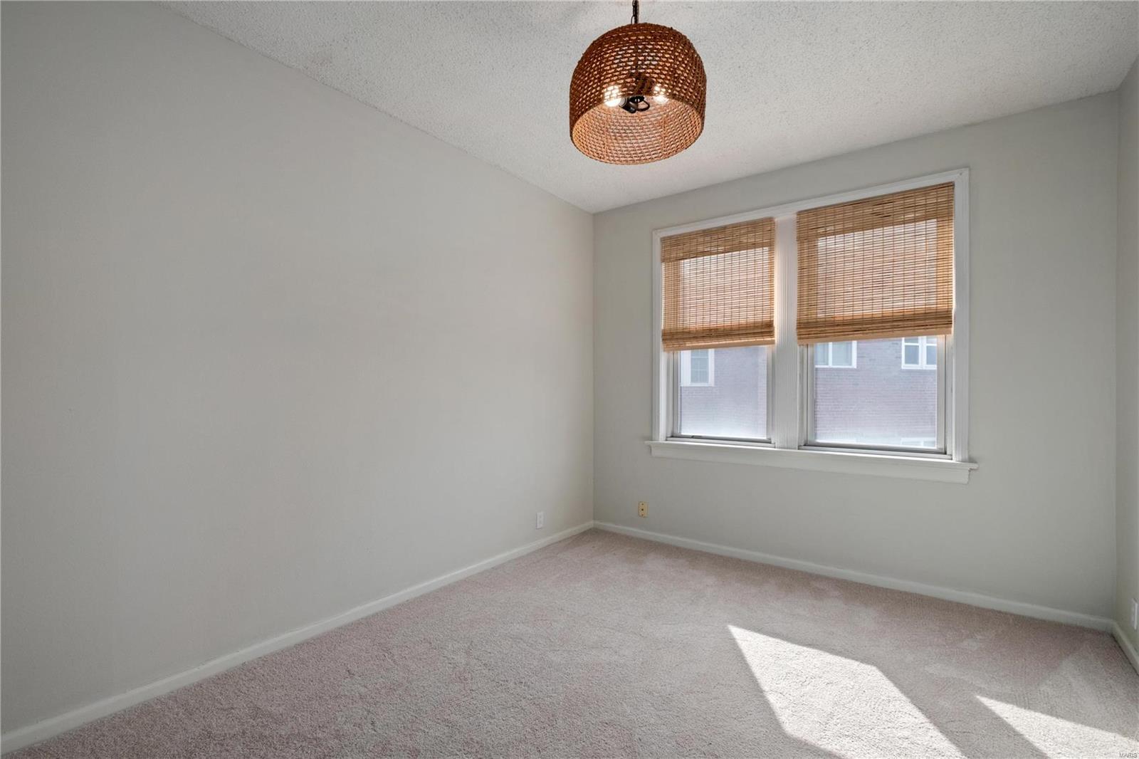 907 South Hanley Road, Unit 2 Clayton, MO 63105 - Photo 8 of 14 Gallery Image 8