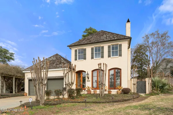 $635,000 | 124 Dumaine Place, Madison, MS 39110