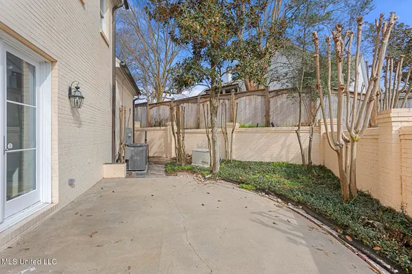 $635,000 | 124 Dumaine Place, Madison, MS 39110