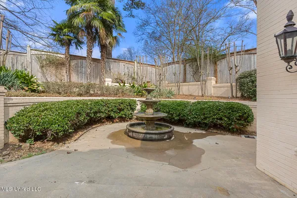$635,000 | 124 Dumaine Place, Madison, MS 39110