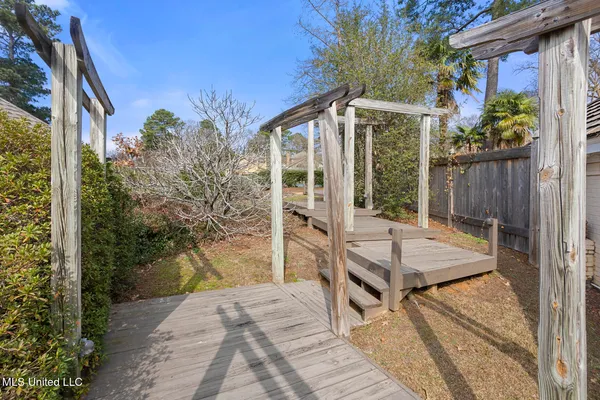 $635,000 | 124 Dumaine Place, Madison, MS 39110