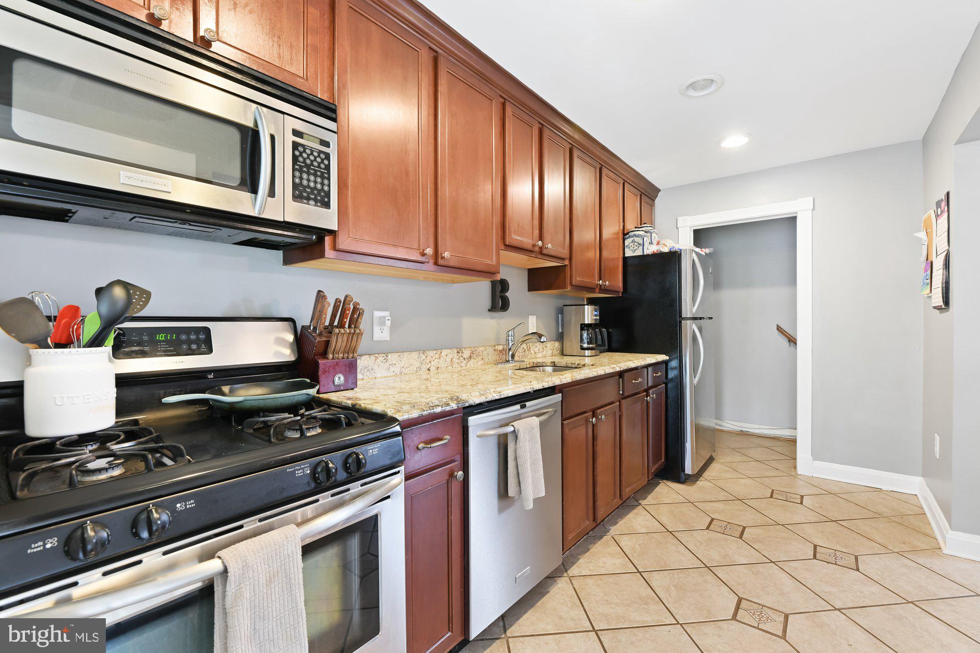 1922 Church Road Baltimore, MD 21222 - Photo 13 of 30