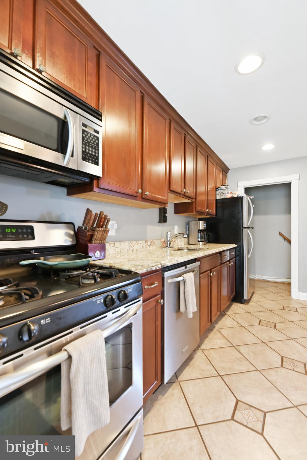 1922 Church Road Baltimore, MD 21222 - Photo 14 of 30