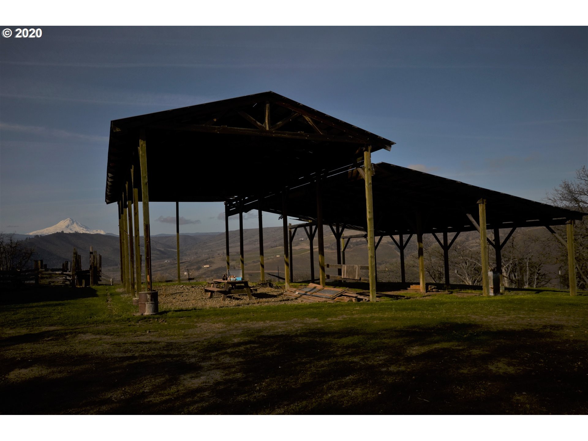 5517 Dolan Road The Dalles, OR 97058 - Photo 6 of 32 Gallery Image 6
